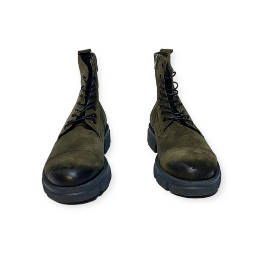 Greenery Boots! 🌿