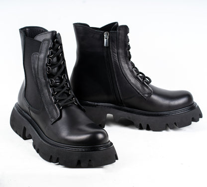 boots-LM/8042/03/01 (Schwarz)